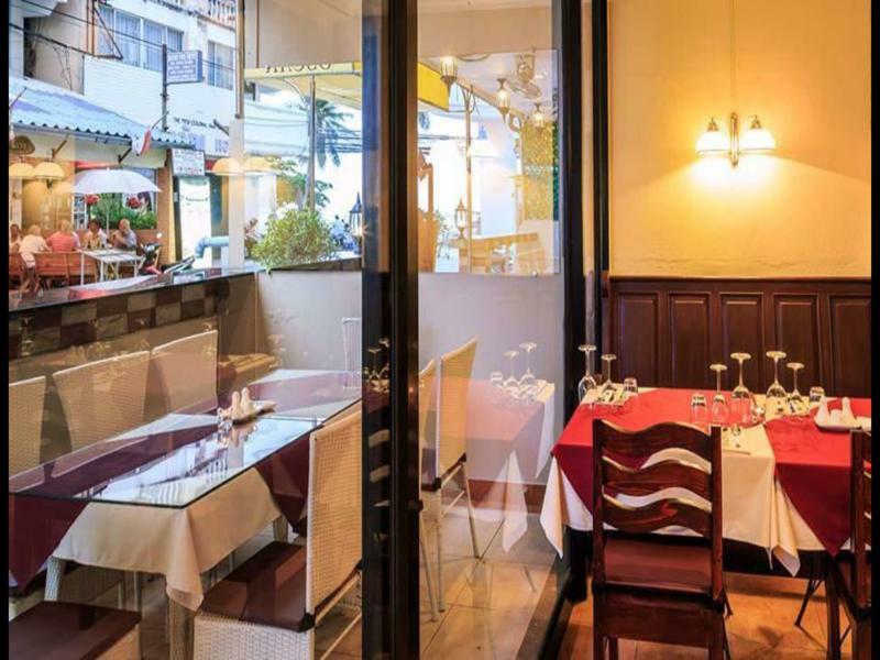 Avenue Beach Hotel Джомтиен Бийч Екстериор снимка